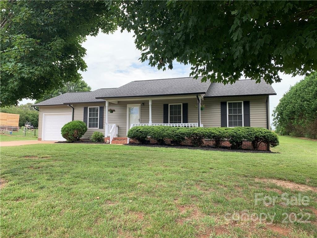 961 Lyndsey Brook Court
