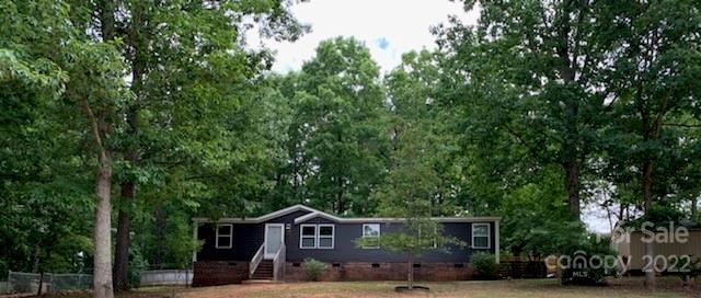 5875 Dachshund Street