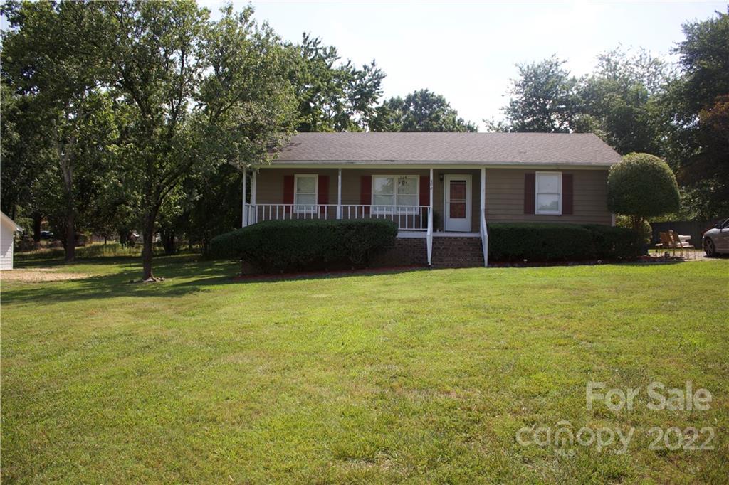 802 Edgehill Drive 40