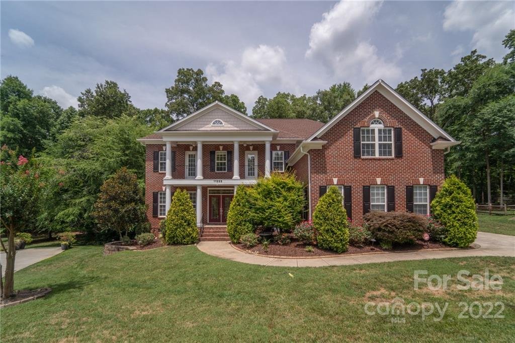 11222 Canoe Cove Lane
