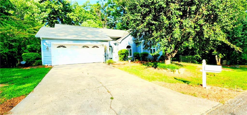 1540 Indian Hills Drive