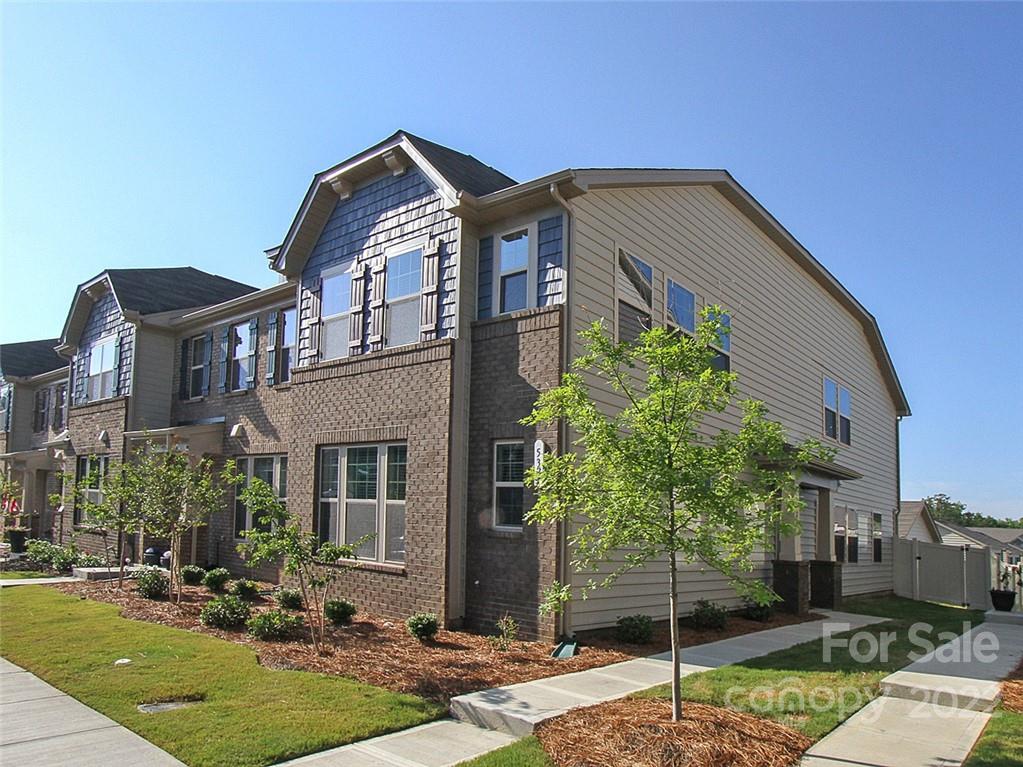 5321 Orchid Bloom Drive
