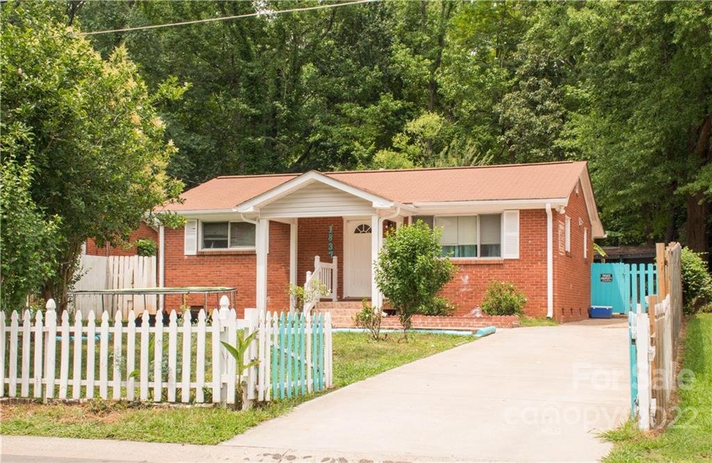 1837 Finchley Drive 32