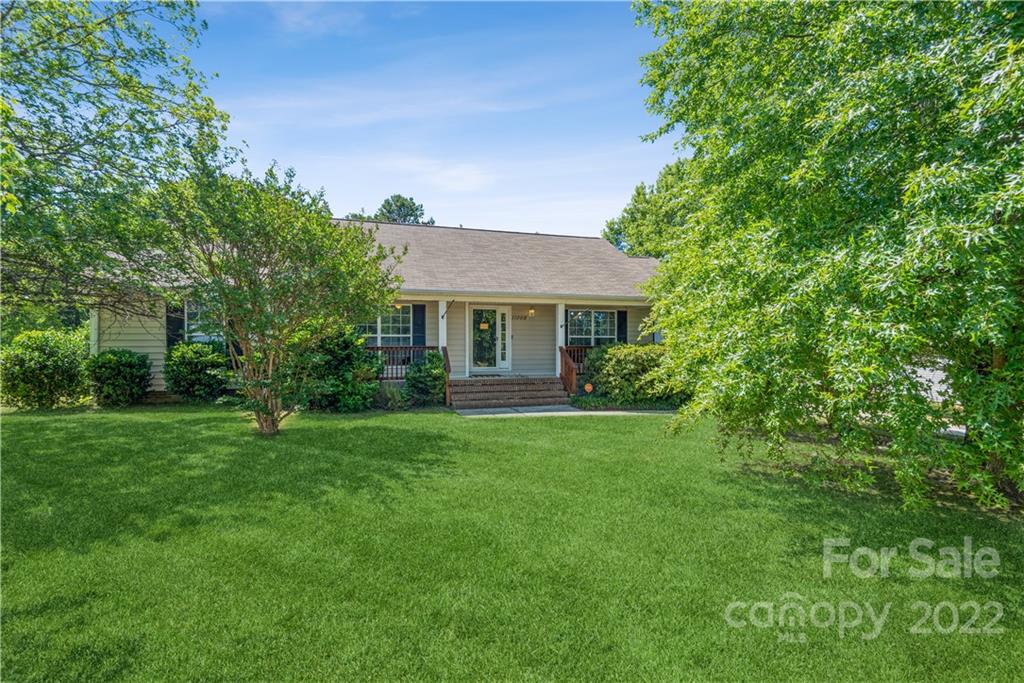 11008 Hunters Trace