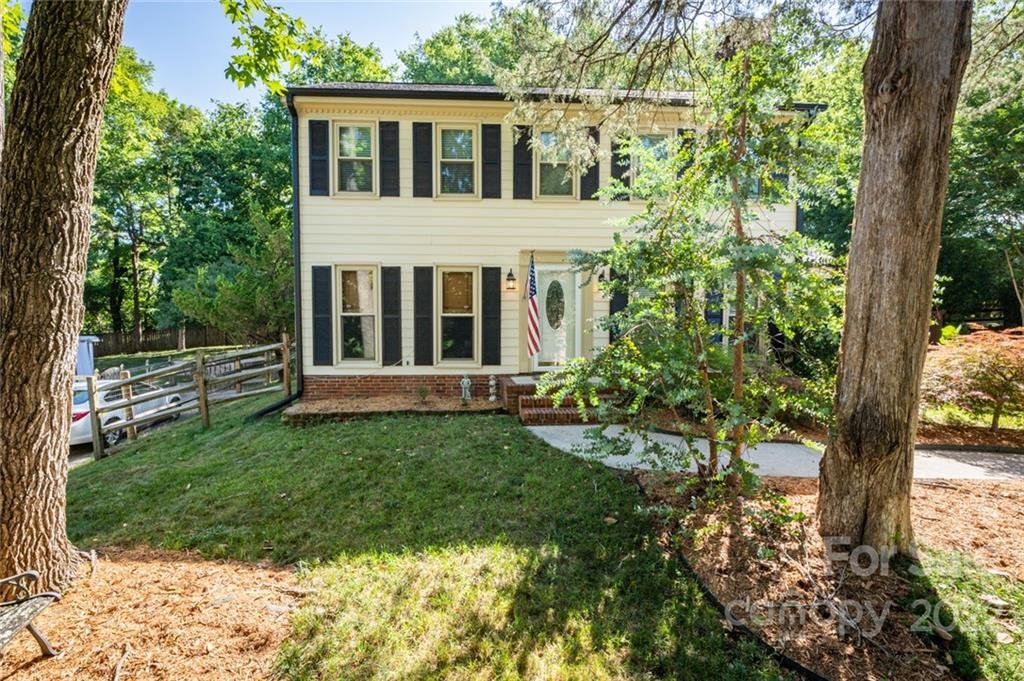 9019 Landsburg Lane
