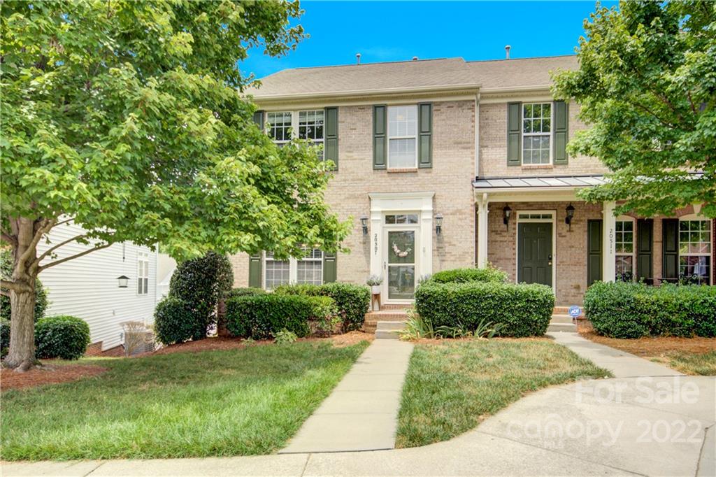 20507 Harbor View Drive