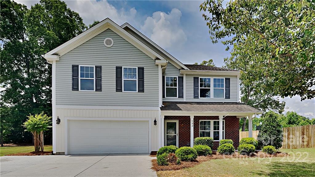 502 Sawtooth Oak Drive