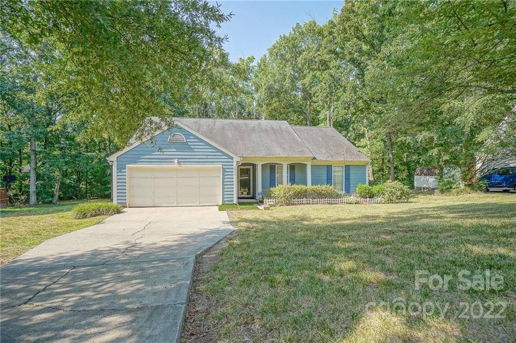 2313 Oak Leigh Drive