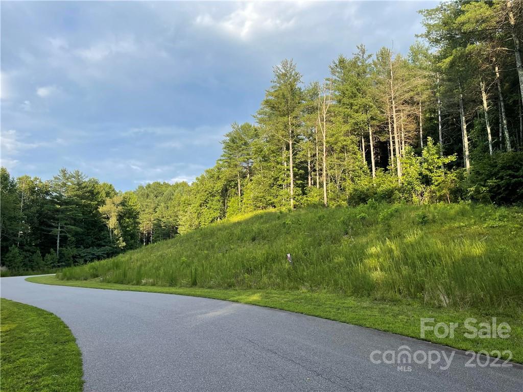 3252 Peninsula Pointe Drive 107