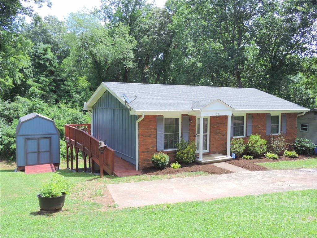 22 Lancelot Lane