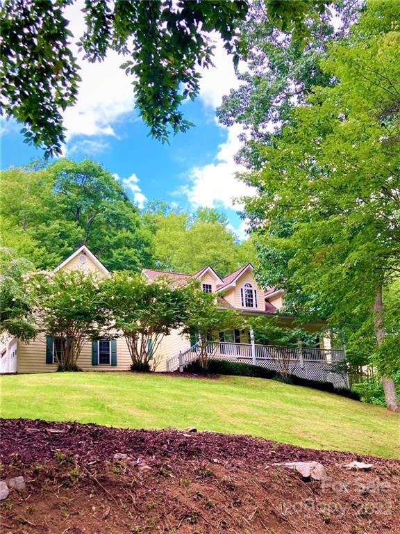 128 Flying Hawk Trail