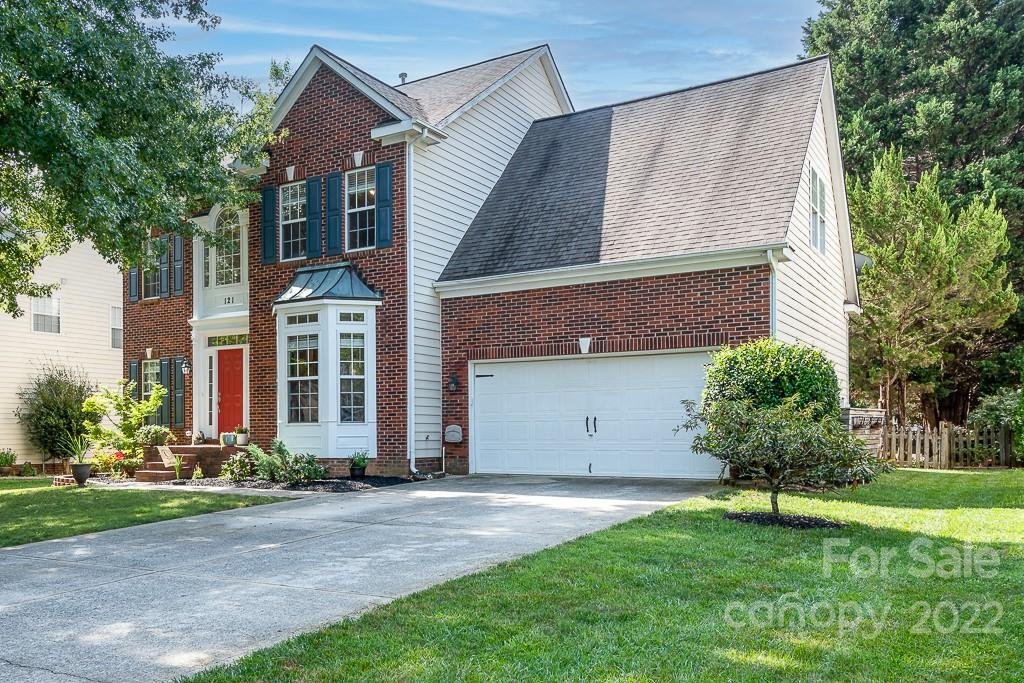 121 Biscayne Court