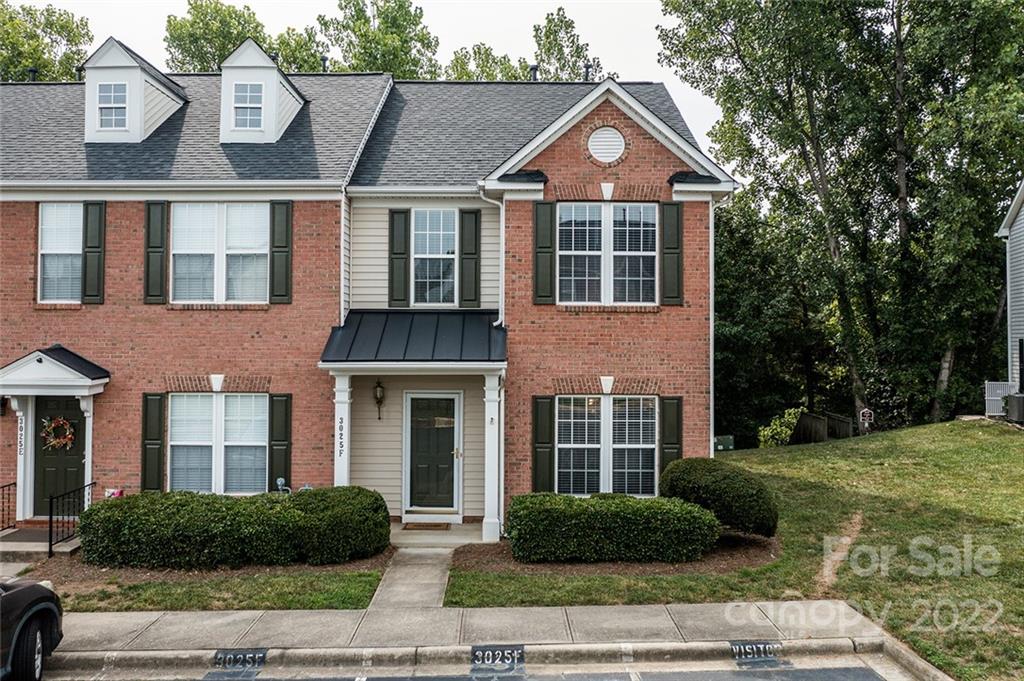 3025 Misty Harbor Circle
