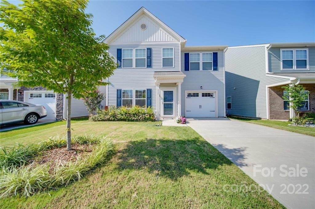 635 Spencer Lane 102