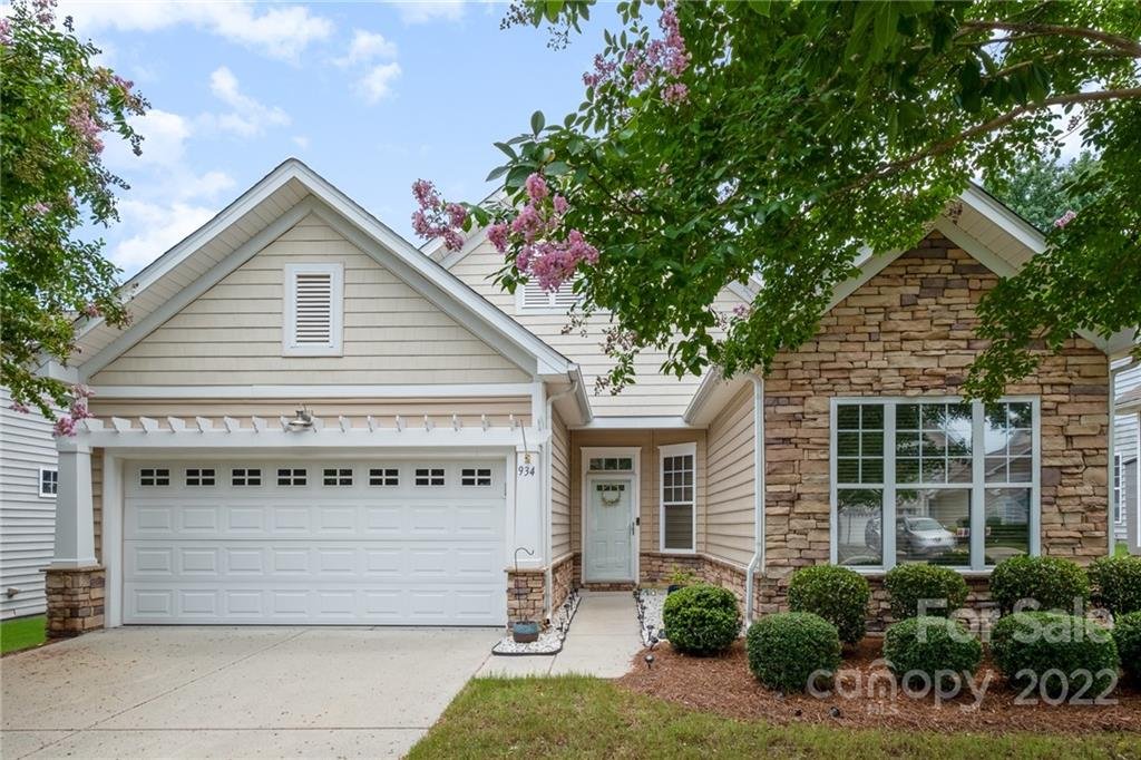 934 Knob Creek Lane