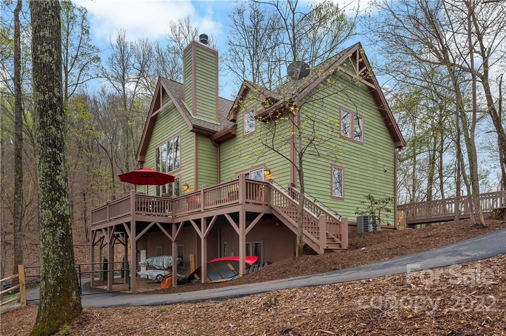 24 Mossy Rock Lane