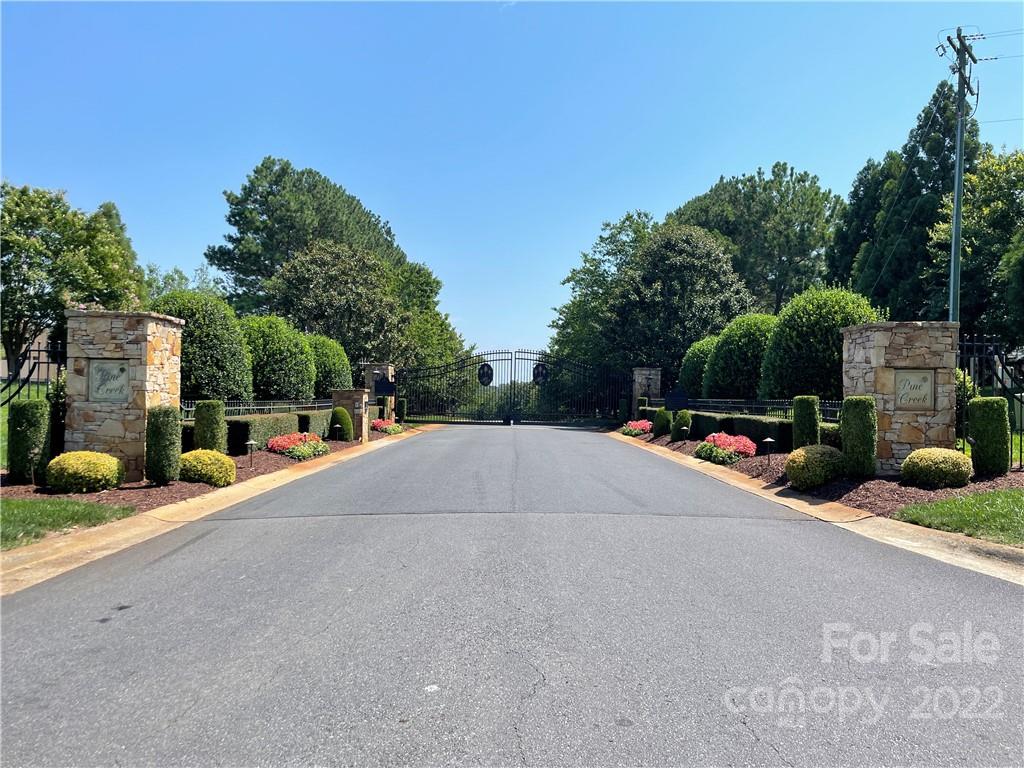 6050 Chardonnay Circle