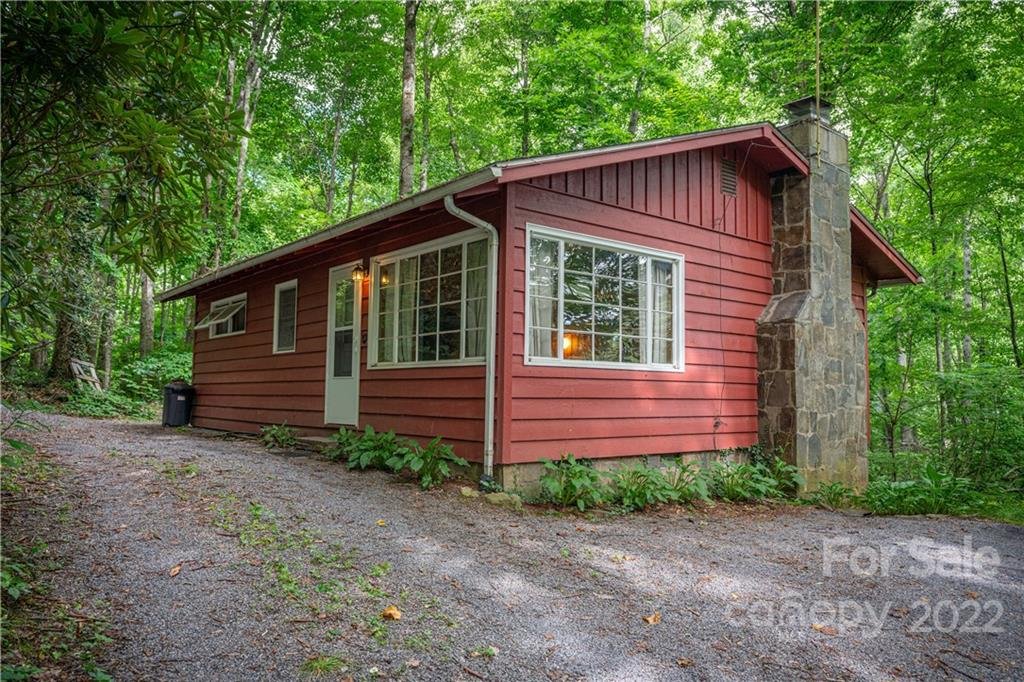 140 Dogwood Drive
