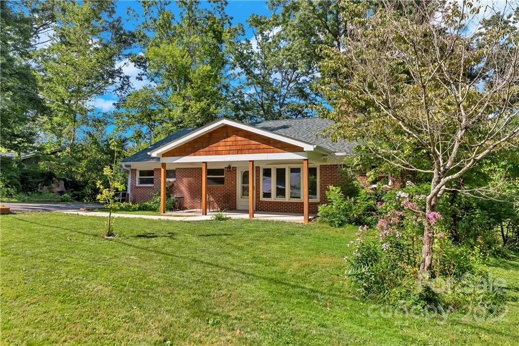 106 Fairway Drive