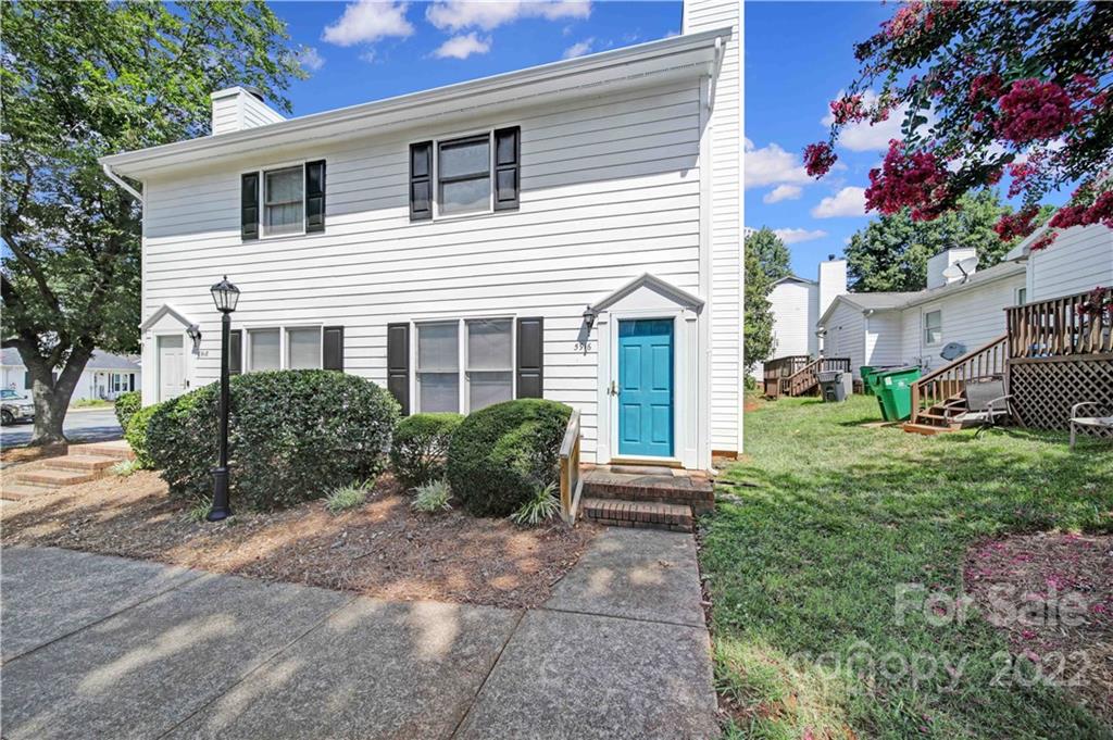 5916 Crape Myrtle Lane