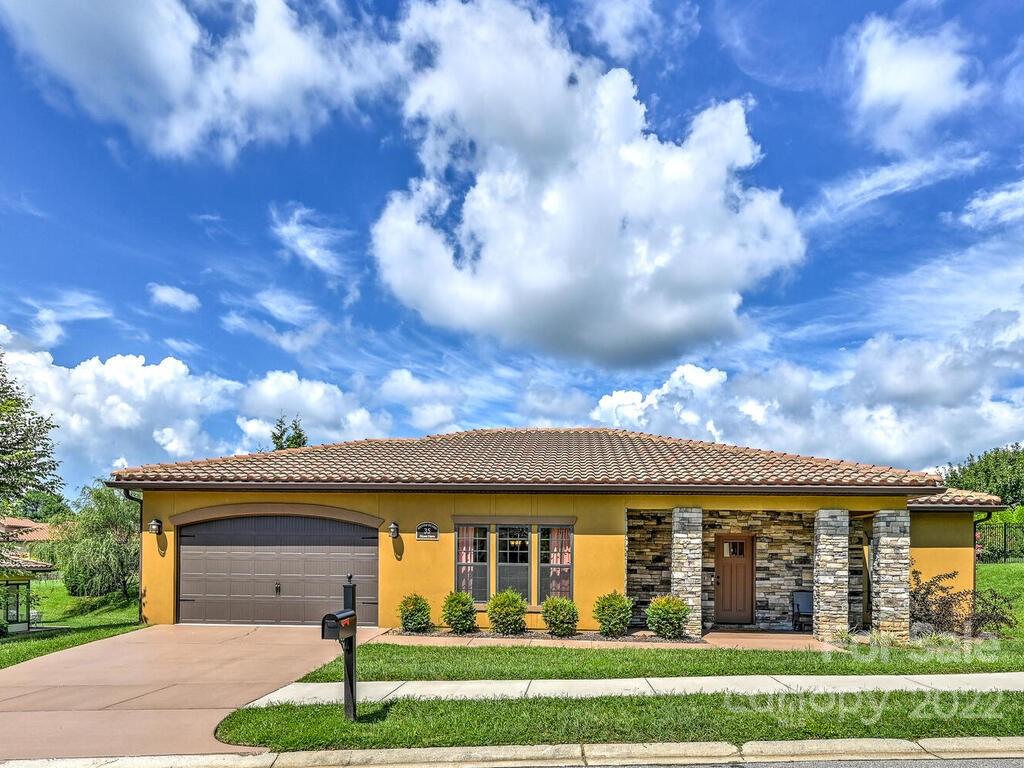 35 Ocaso Drive
