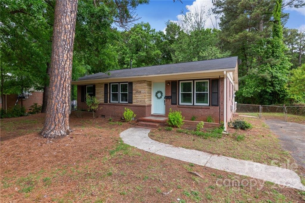 3908 Litchfield Road