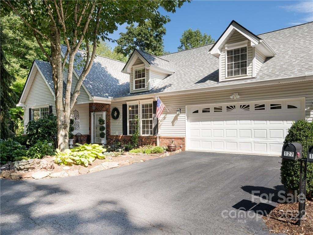 127 Poppy Lane