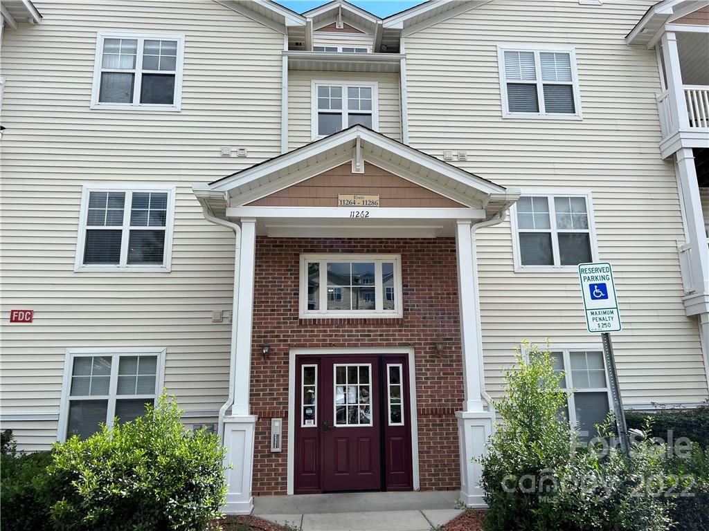 11278 Hyde Pointe Court