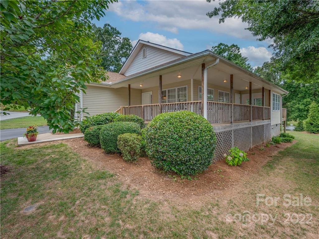26 Wildwood Forest Lane