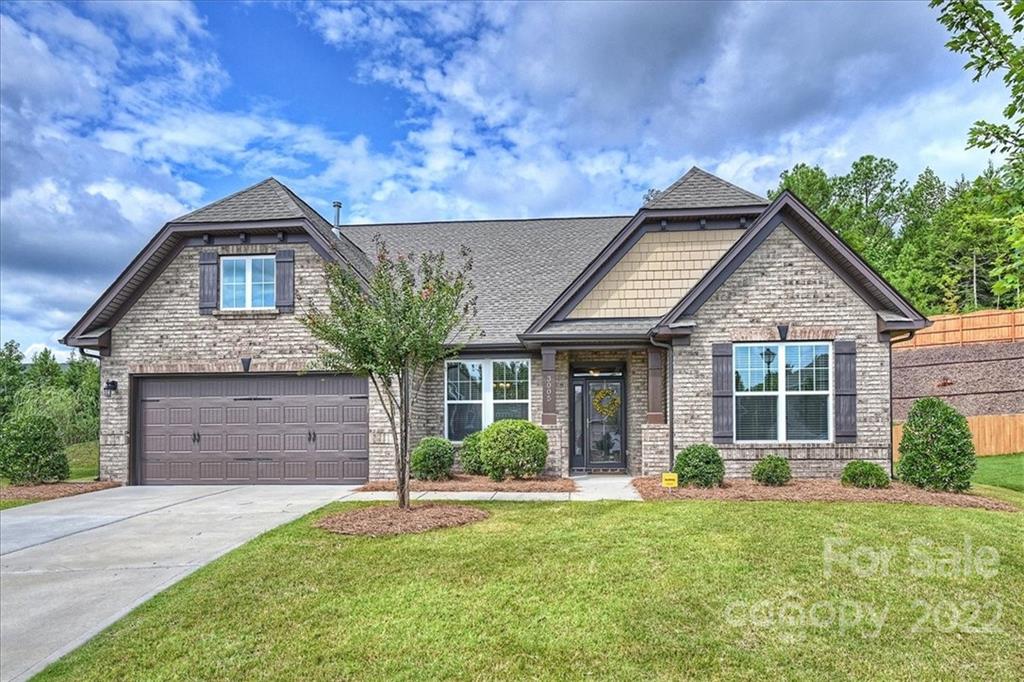 3005 Carriage Oak Way