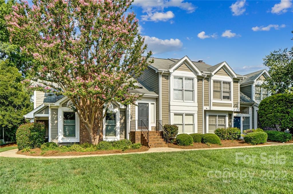 8258 Legare Court