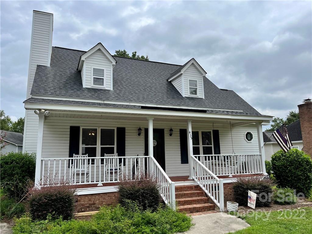 435 Heartwood Drive