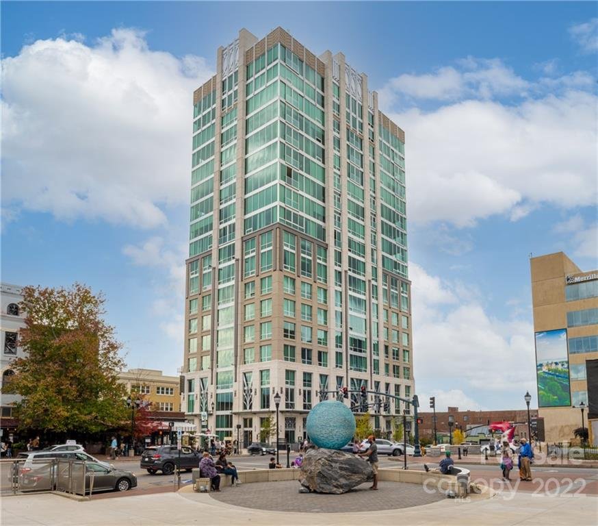 7 Patton Avenue 1404