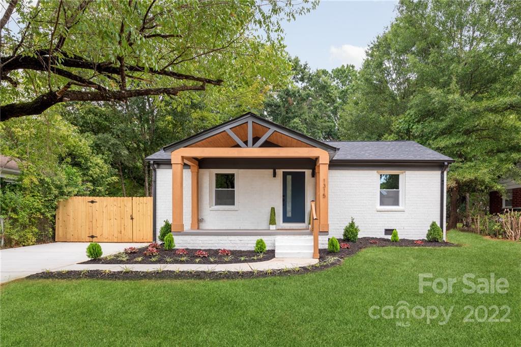 1315 Meadow Lane