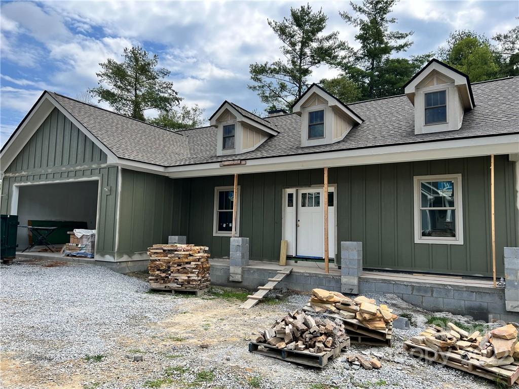 127 Olde Oak Way