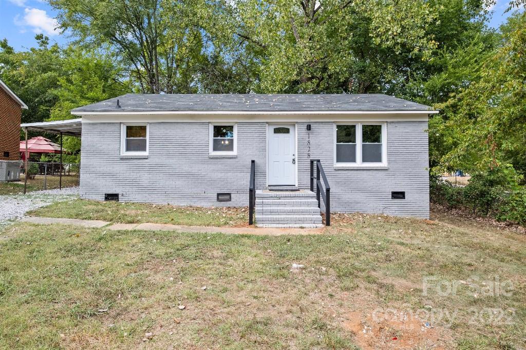 1828 Doby Drive