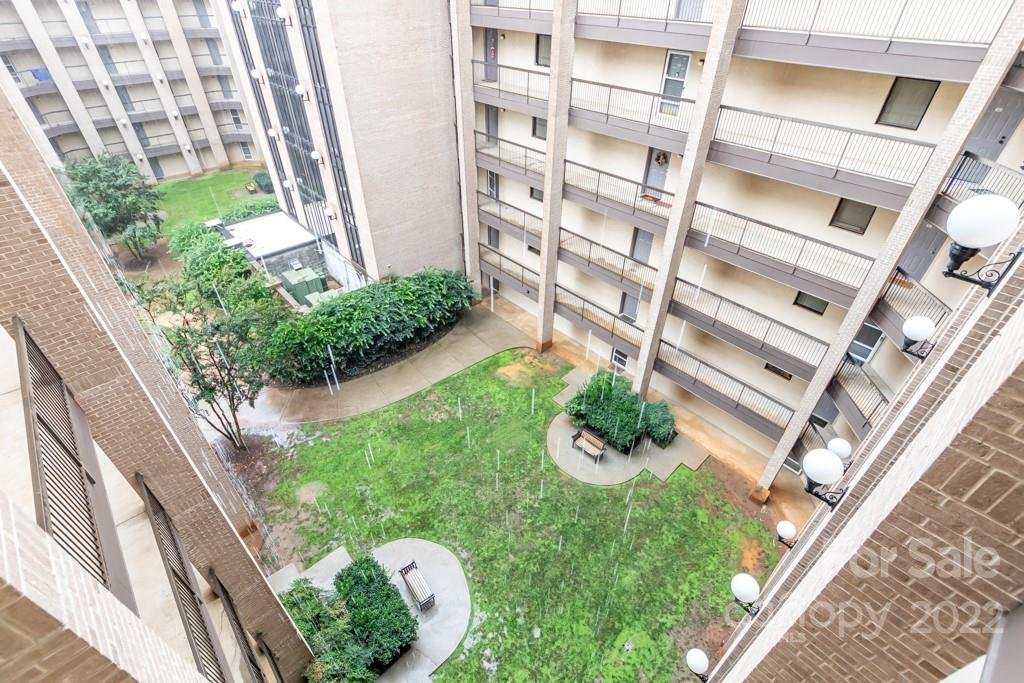211 Heritage Boulevard 614