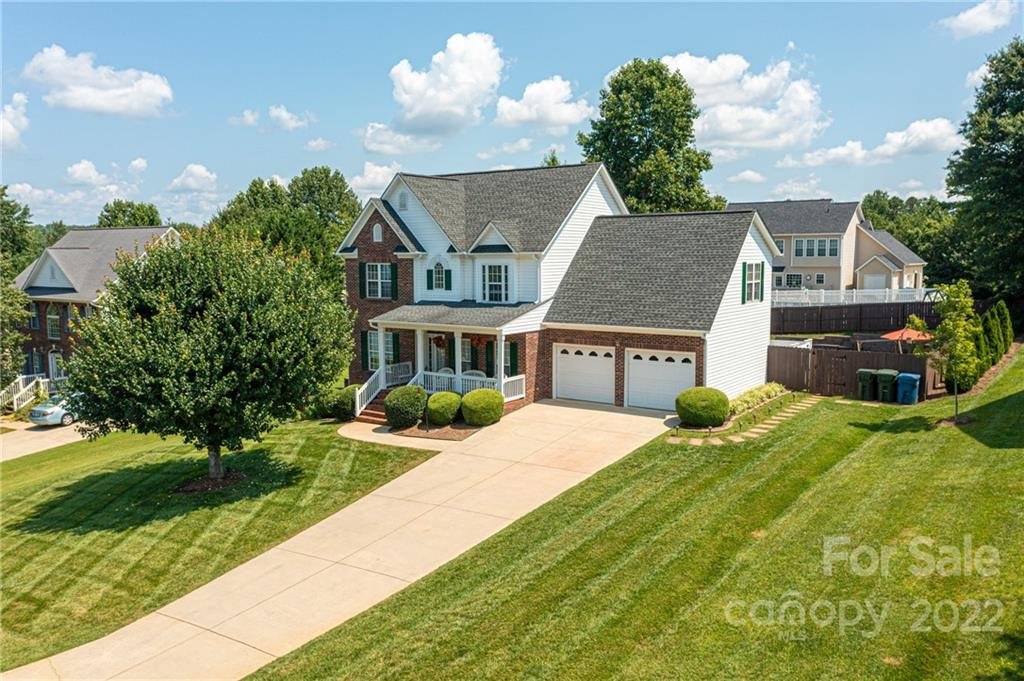 2586 Ironwood Drive