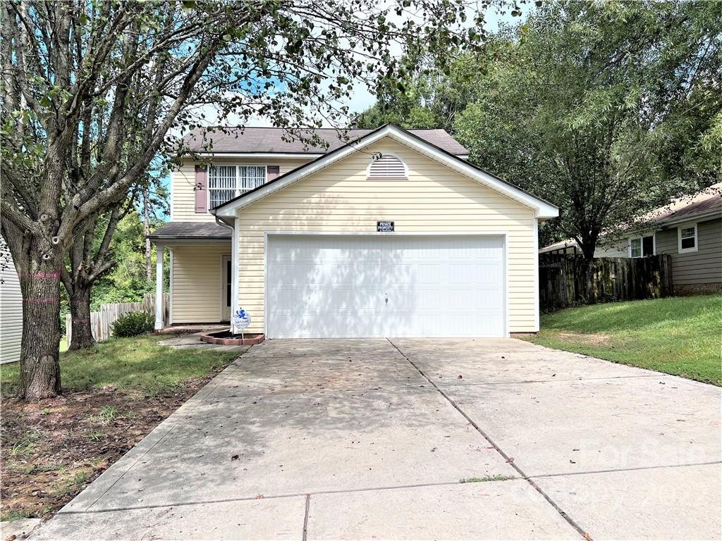8909 Vicksburg Road