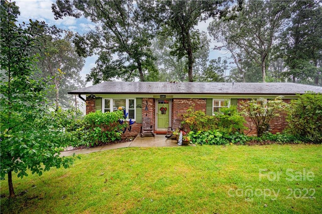 451 Beach Drive
