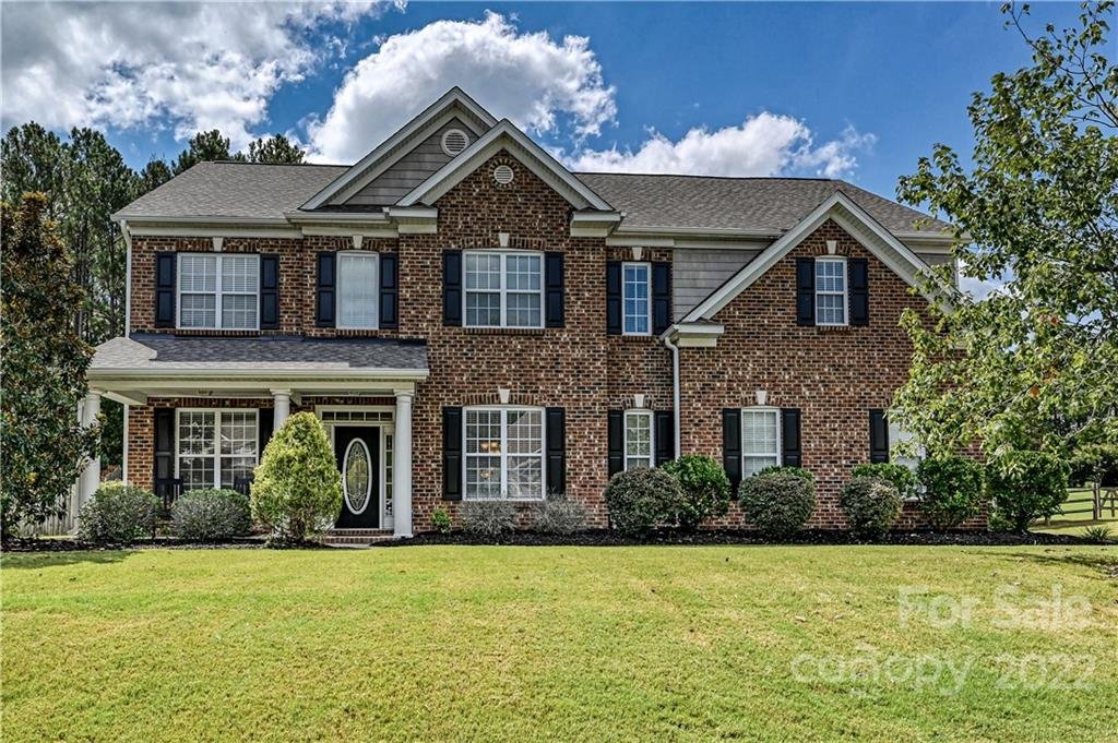 310 Ranelagh Drive