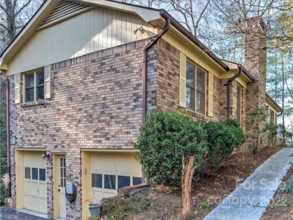 303 Rosewood Lane