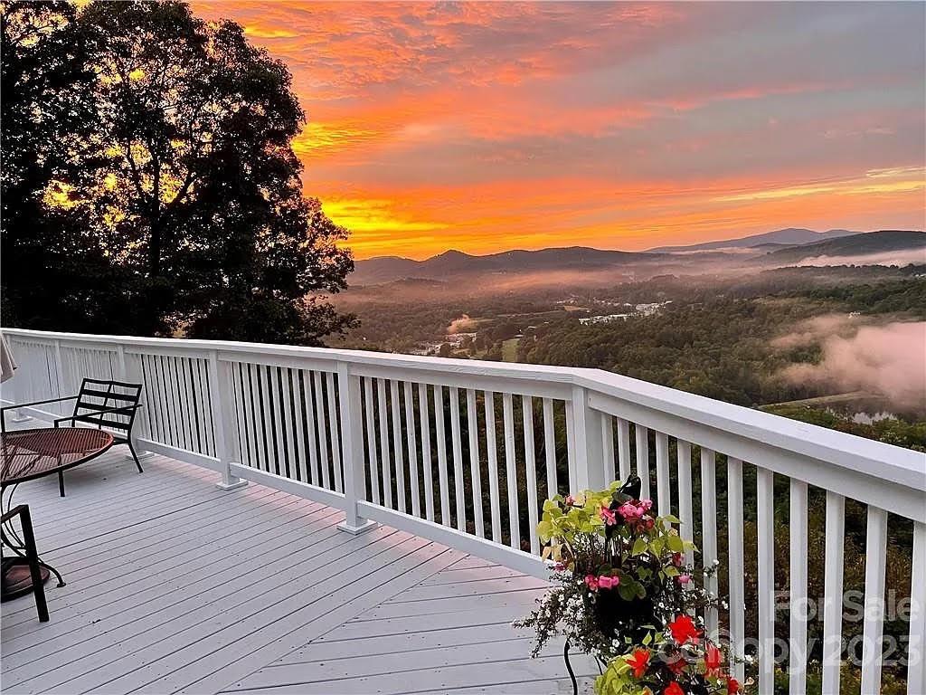 190 Jakes Rock Road