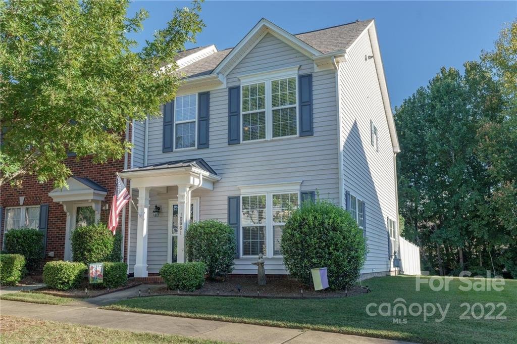 10061 Meadow Crossing Lane