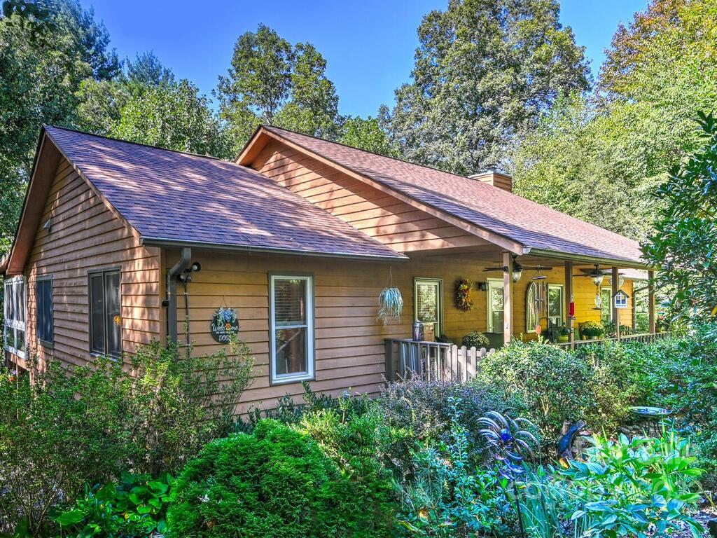 406 Canonero Drive