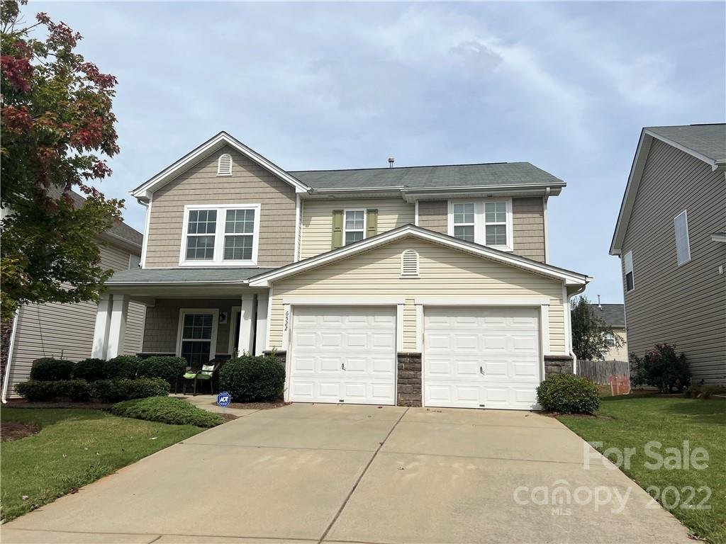 6522 Ridgeview Commons Drive