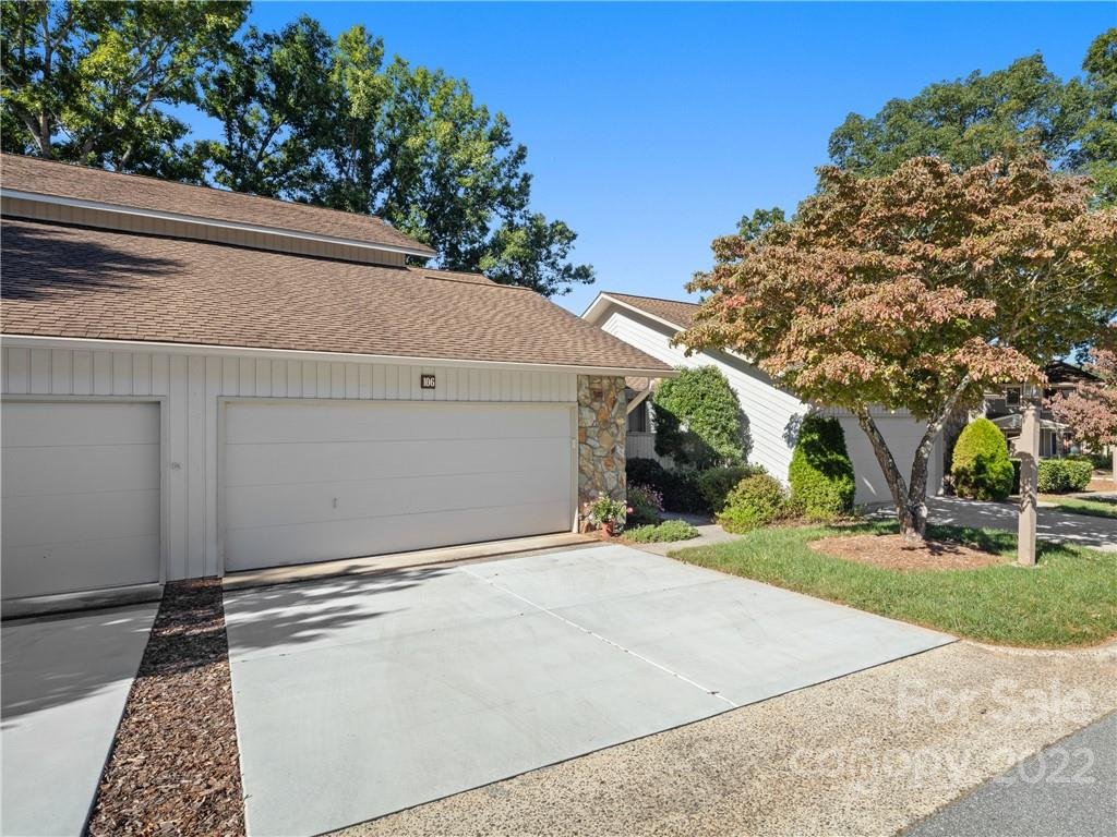 106 Clubwood Court