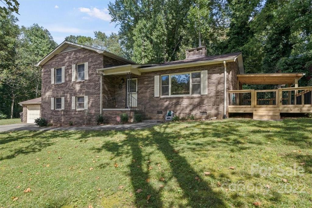 2933 Woodwind Drive