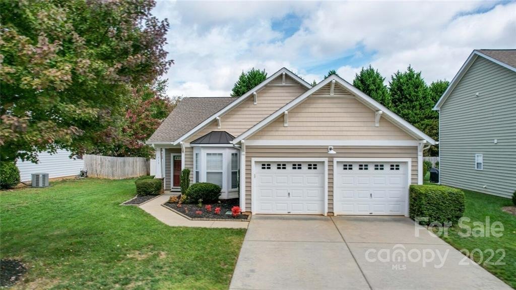 313 Sand Paver Way
