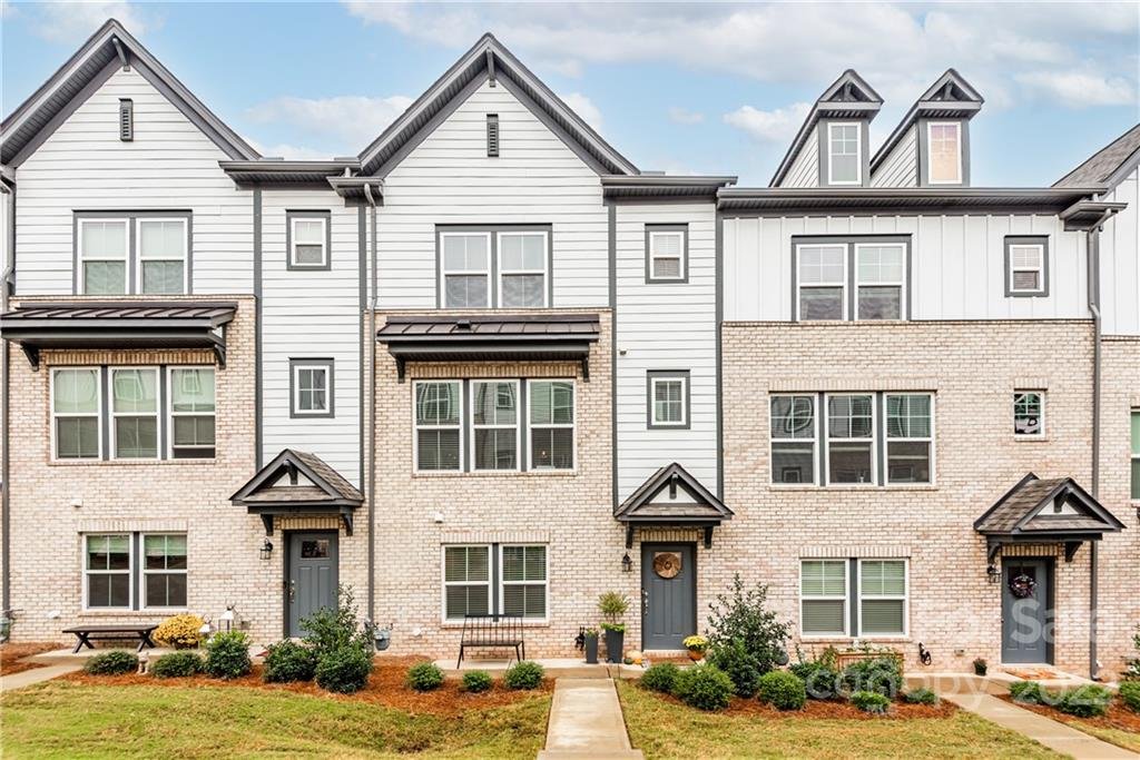 616 Tudor Park Way